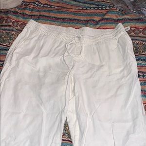 White a linen pants